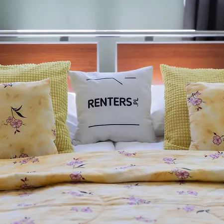 شقة Cozy With Terrace Near Zachodnia By Renters