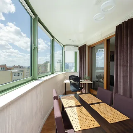 Cozy With Terrace Near Zachodnia By Renters 华沙